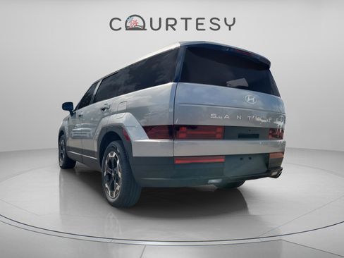 New 2026 Hyundai Santa Fe SE FWD image 3