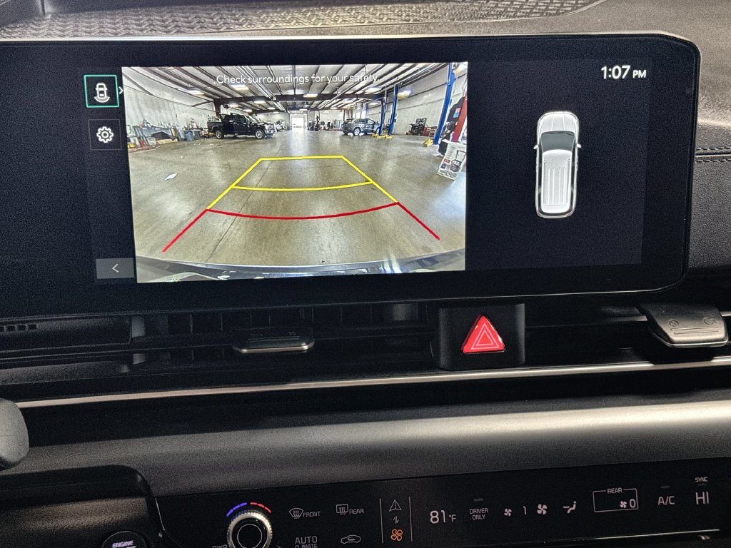 Used 2026 Kia Carnival LXS FWD image 20