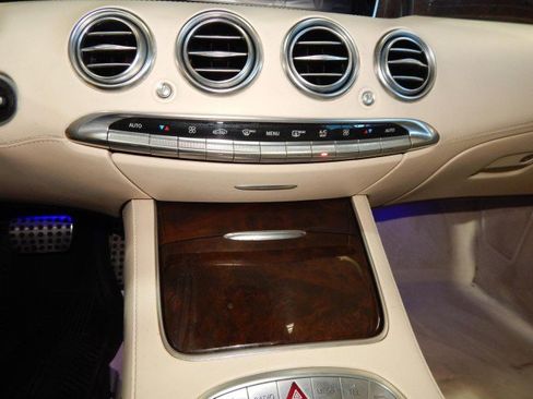 Used 2016 Mercedes-Benz S 63 AMG 4MATIC Coupe image 41