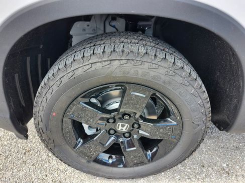 New 2026 Honda Ridgeline Black Edition image 17