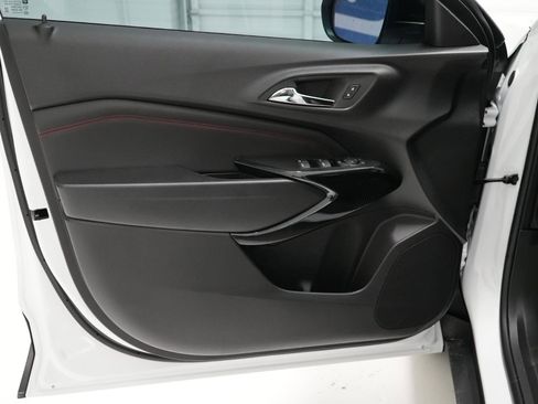 New 2026 Chevrolet Trax RS w/ Sunroof Package image 12