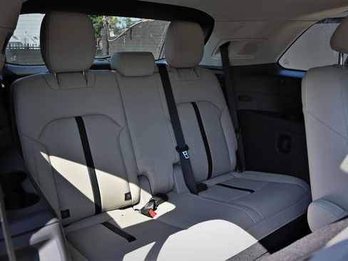 Used 2026 MAZDA CX-90 3.3 Turbo w/ Premium Sport Pkg image 26