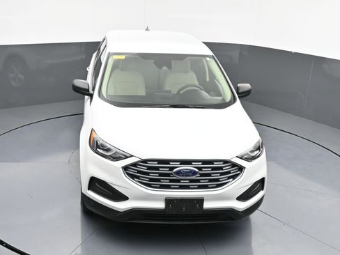 Used 2021 Ford Edge SE image 31