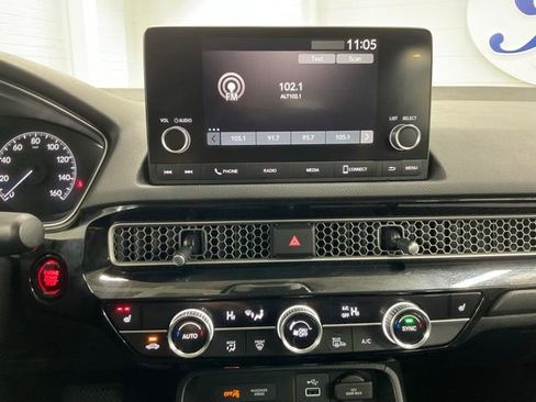 Certified 2022 Honda Civic EX-L image 23