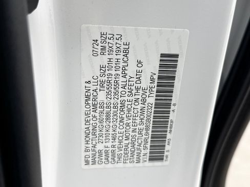 Used 2025 Honda Odyssey Touring image 11