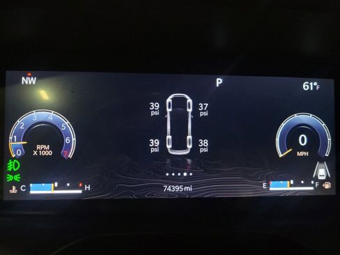 Used 2022 Jeep Grand Cherokee L Limited image 23