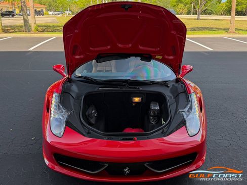 Used 2011 Ferrari 458 Italia Coupe RWD image 41