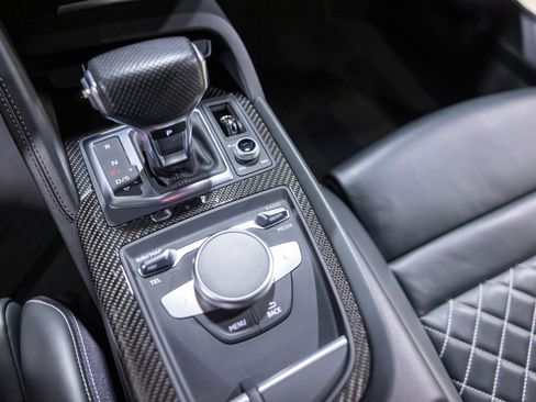 Used 2018 Audi R8 V10 plus image 46