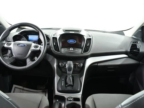 Used 2016 Ford Escape SE w/ Equipment Group 201A AWD/4WD image 7
