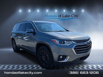Used 2021 Chevrolet Traverse LT