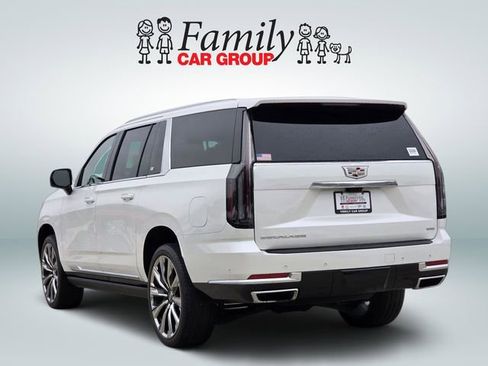 Used 2025 Cadillac Escalade ESV Premium Luxury Platinum w/ LPO, Floor Liner Package AWD/4WD image 3