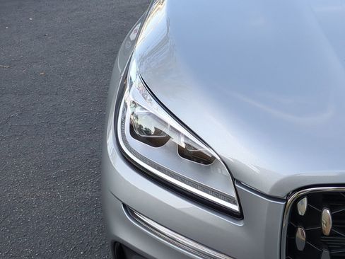 Used 2023 Lincoln Corsair Reserve w/ Towing Package image 10