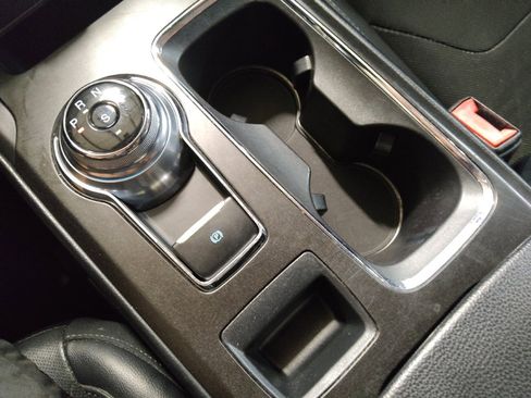 Used 2017 Ford Fusion Titanium image 26