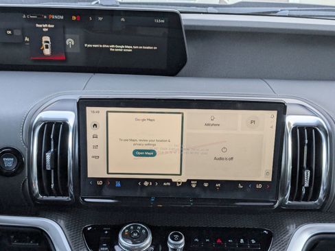 New 2025 Ford Expedition Platinum w/ Stealth Performance Package image 21