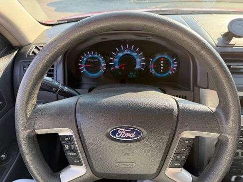 Used 2011 Ford Fusion SE image 15