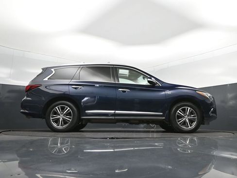 Used 2019 INFINITI QX60 Luxe w/ Essential Package FWD image 44