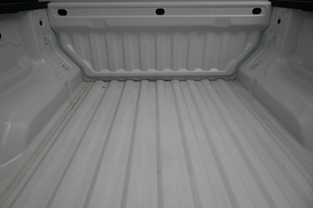 Used 2024 GMC Canyon Elevation RWD image 17