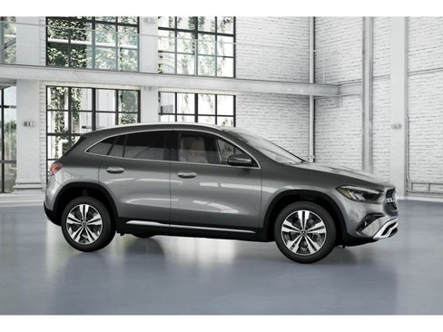 New 2026 Mercedes-Benz GLA 250 GLA 250 image 13