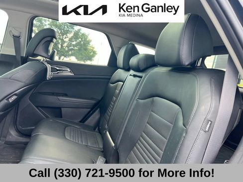 Certified 2024 Kia Sportage SX AWD/4WD image 11