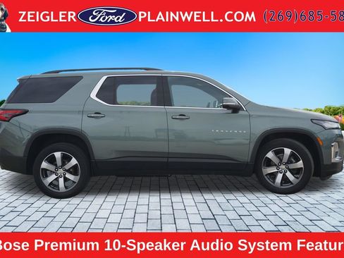Used 2023 Chevrolet Traverse LT w/ LT Premium Package AWD/4WD image 6