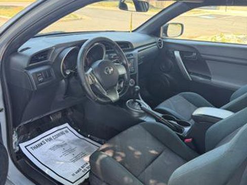 Used 2012 Scion tC FWD image 10