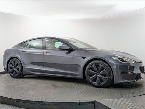 Used 2022 Tesla Model S AWD/4WD image 9