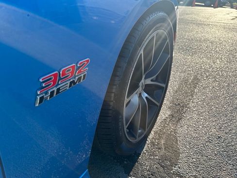 Used 2018 Dodge Charger R/T Scat Pack RWD image 11