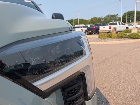 Used 2025 Toyota Tundra SR5 AWD/4WD image 16