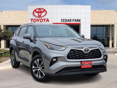 Certified 2025 Toyota Highlander XLE