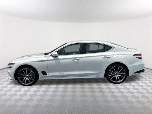 New 2025 Genesis G70 2.5T image 8