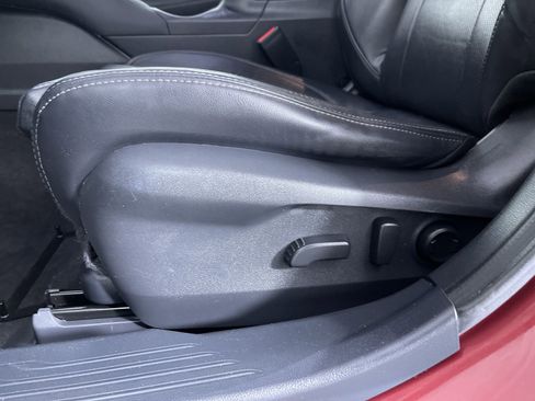 Used 2020 Subaru Outback Limited image 12