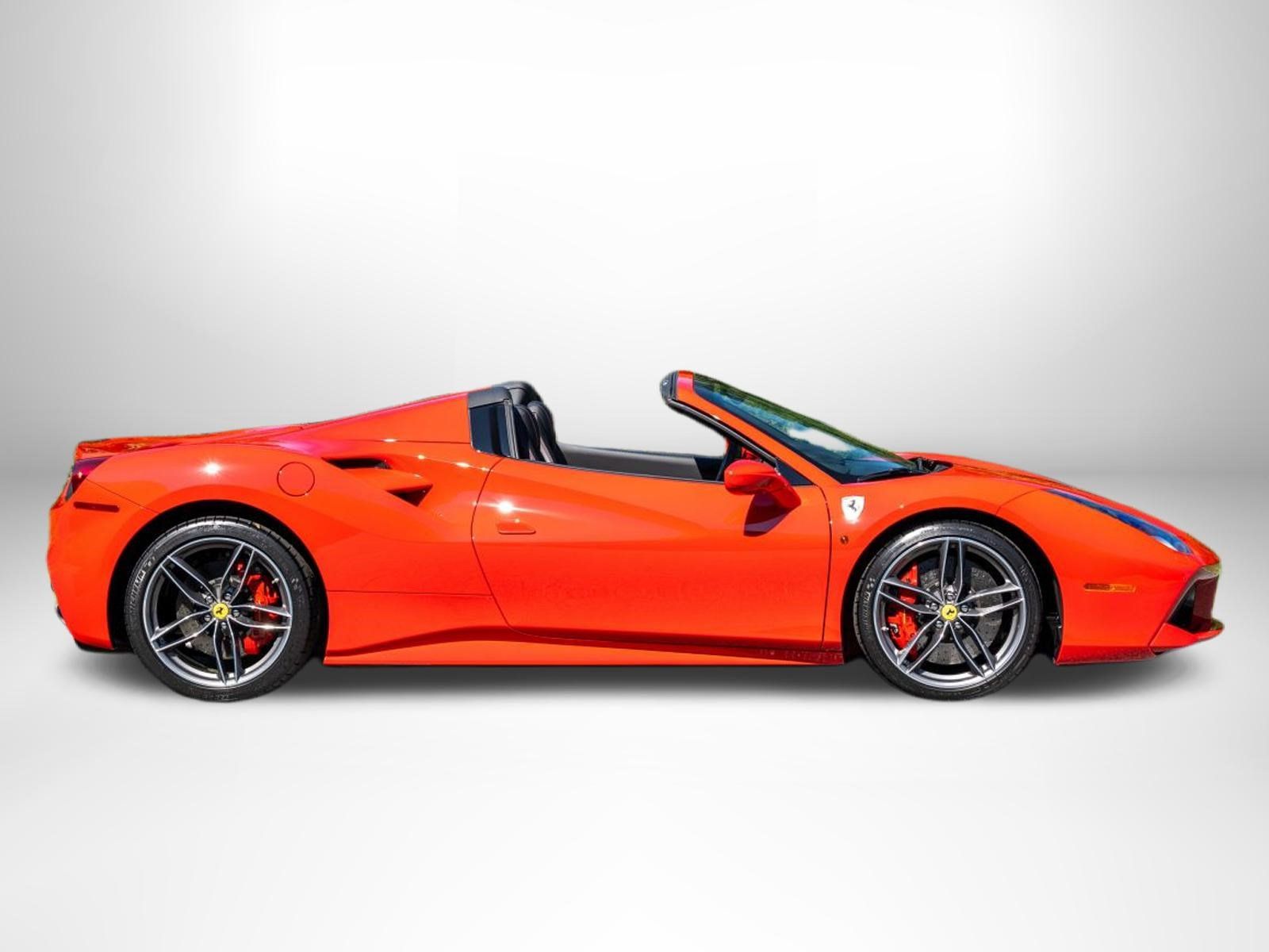 Used 2018 Ferrari 488 Spider RWD image 7