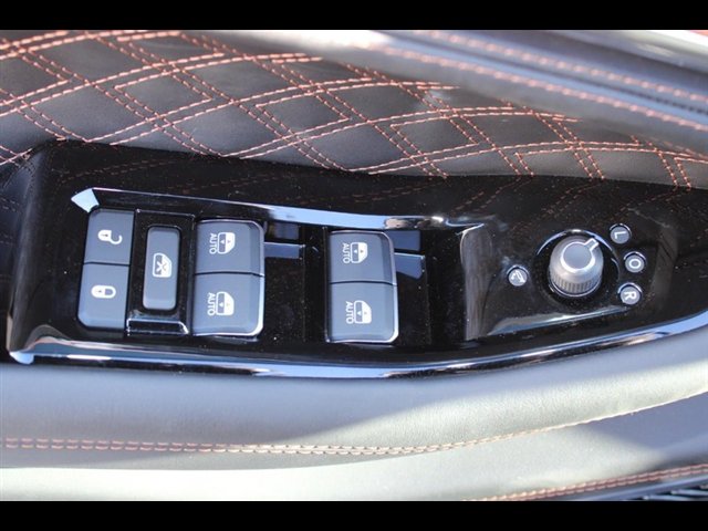 Used 2022 Jeep Grand Cherokee Summit AWD/4WD image 21