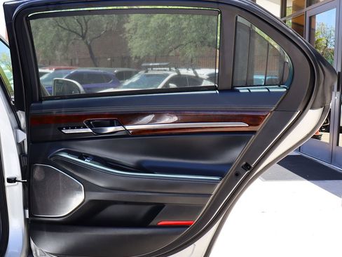 Used 2019 Genesis G90 5.0 Ultimate RWD image 27