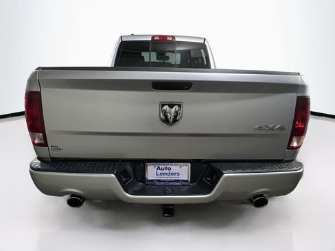 Used 2017 RAM 1500 Express w/ Express Value Package AWD/4WD image 6