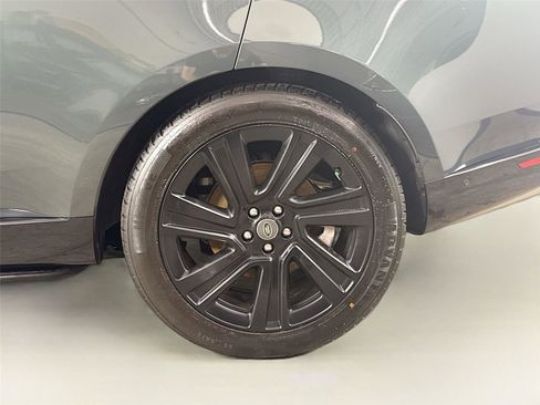 Used 2023 Land Rover Range Rover SE AWD/4WD image 32