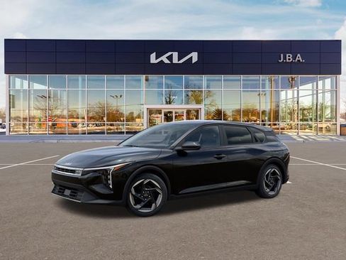 New 2026 Kia K4 EX FWD image 3
