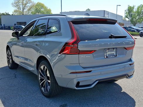 New 2026 Volvo XC60 T8 Plus w/ Protection Package Premier AWD/4WD image 3