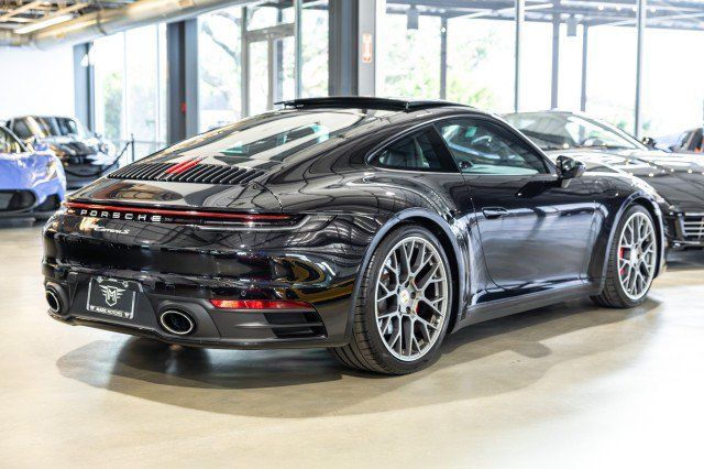 Used 2021 Porsche 911 Carrera S RWD image 6