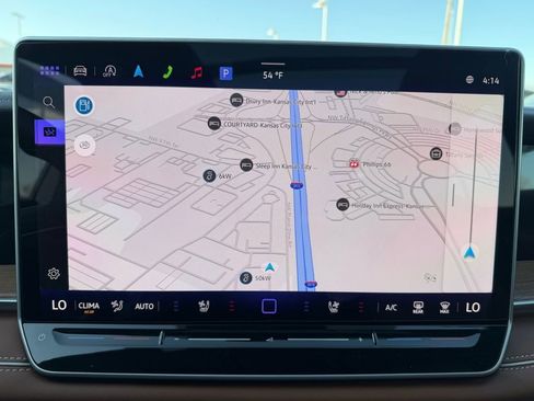 Used 2026 Volkswagen Tiguan SEL R-Line image 29