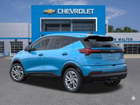 New 2027 Chevrolet Bolt LT image 4