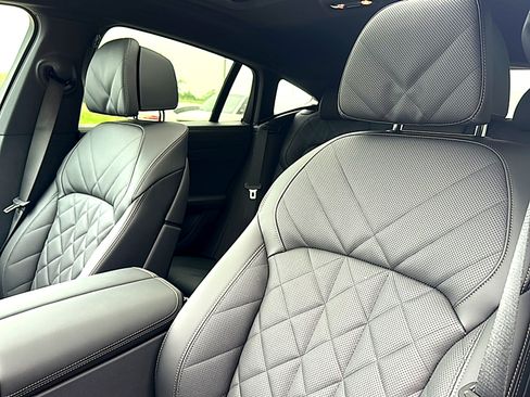 New 2027 BMW X6 xDrive40i AWD/4WD image 11