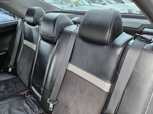 Used 2012 Toyota Camry SE w/ Leather Pkg FWD image 14
