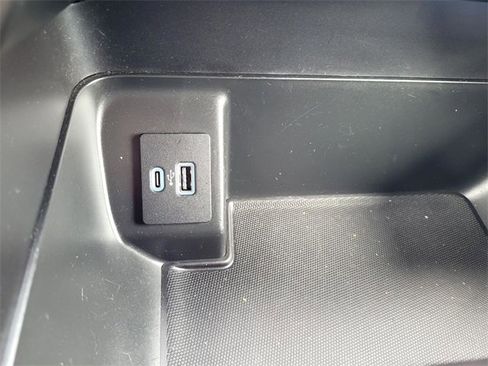 Used 2022 Ford F150 XLT w/ Equipment Group 302A High image 19