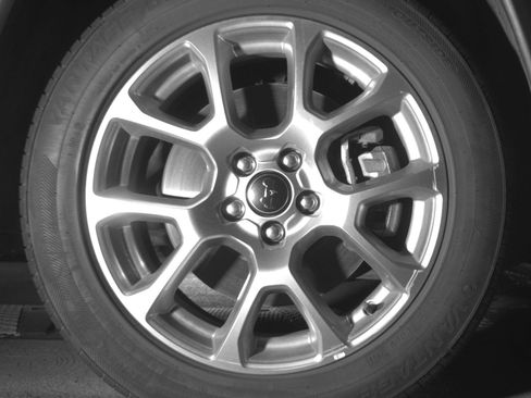 Used 2025 Jeep Compass Limited AWD/4WD image 13