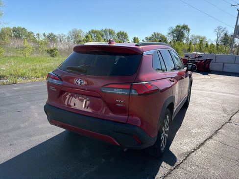 Used 2023 Toyota Corolla Cross XLE w/ Convenience Package image 7