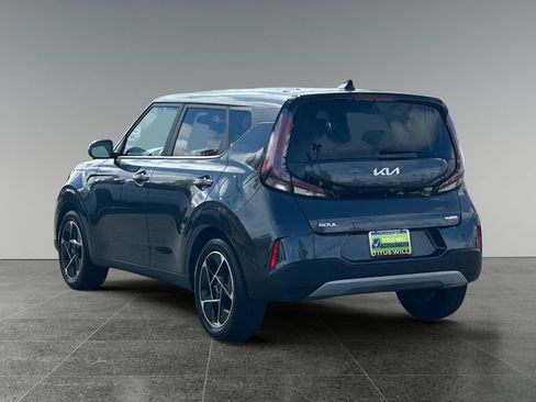Used 2024 Kia Soul EX FWD image 7