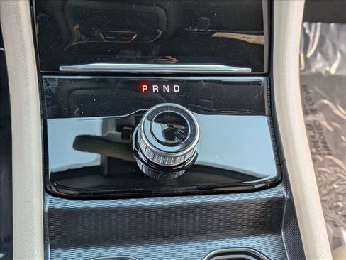 New 2026 Jeep Grand Cherokee Limited RWD image 13
