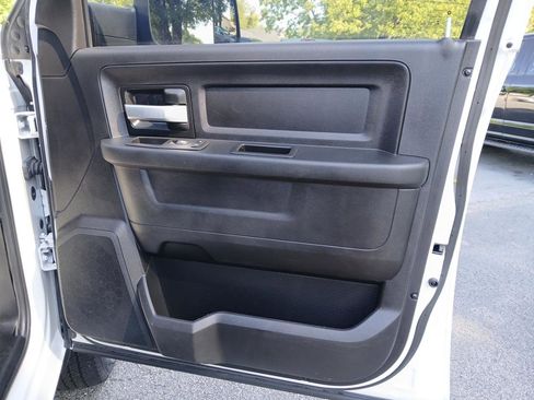 Used 2019 RAM 2500 Tradesman AWD/4WD image 17