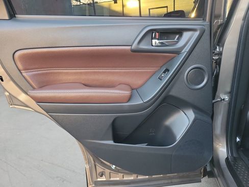 Used 2017 Subaru Forester 2.5i Touring image 15